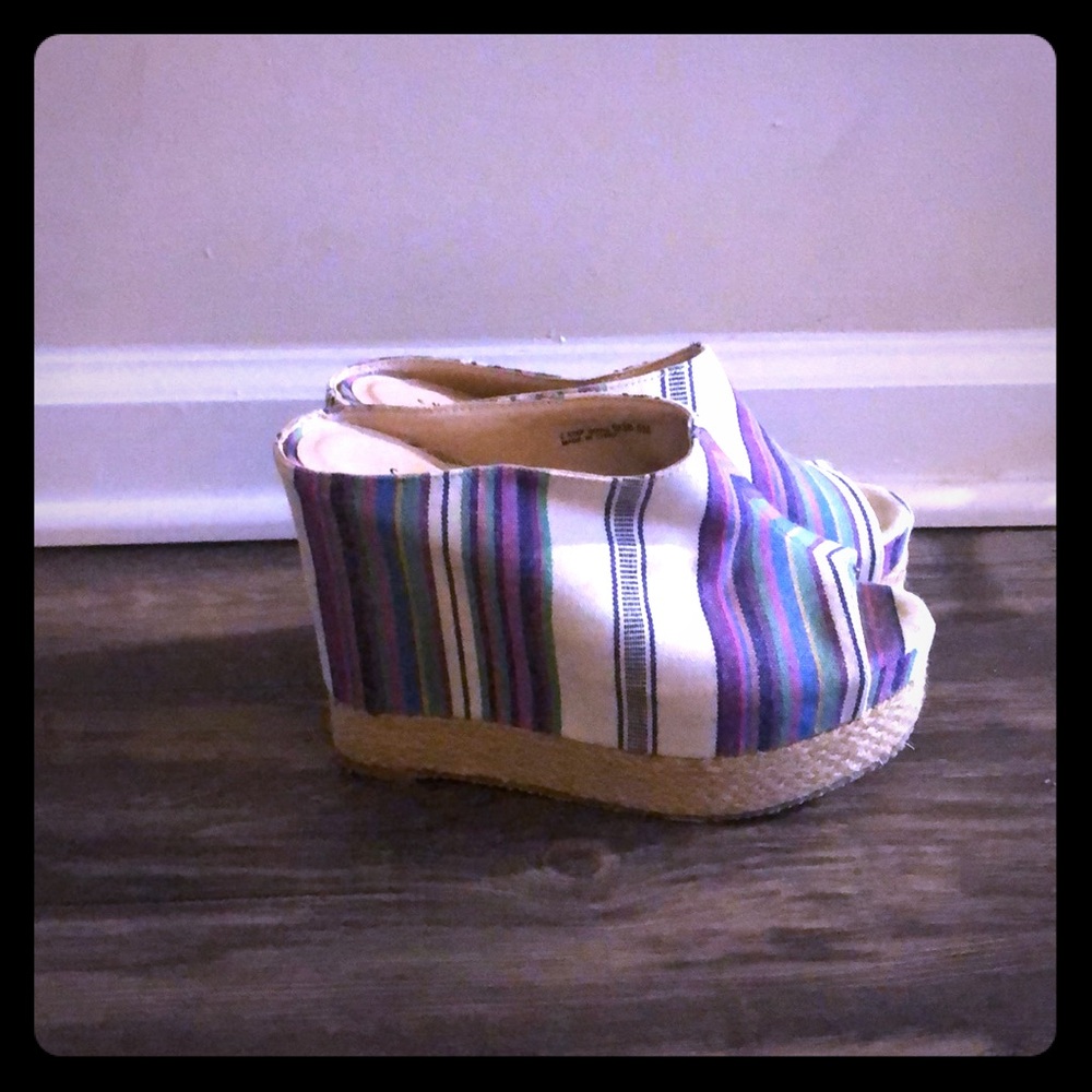 3 1/2” wedges